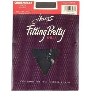 Hanes Fitting Pretty Sheer Queen Size 1X Barely Black Sandalfoot Nylon Vtg 90s